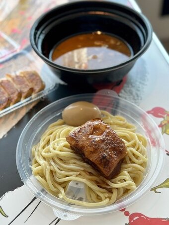 본문 이미지 - 우버 이츠로 배달한 츠케멘ⓒ News1 