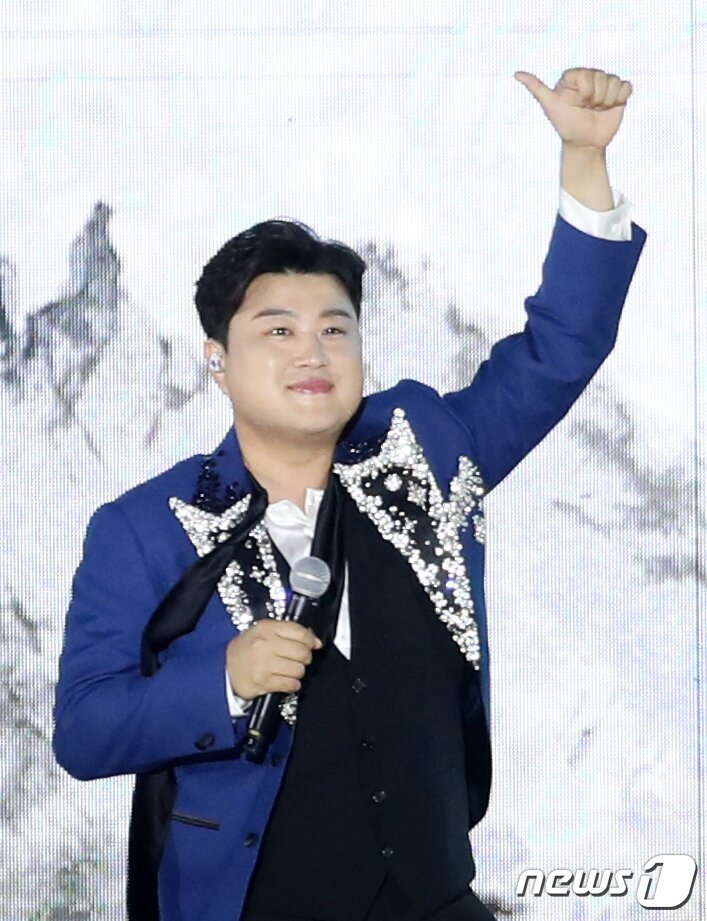 본문 이미지 - 가수 김호중ⓒ 뉴스1 권현진 기자