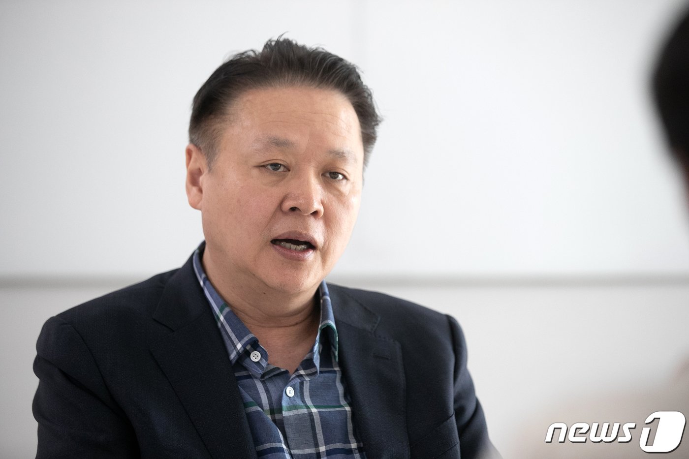 본문 이미지 - 유명섭 에어프레미아 대표이사가 3일 서울 강서구 에어프레미아에서 뉴스1과 인터뷰하고 있다. 2023.5.3/뉴스1 ⓒ News1 이승배 기자