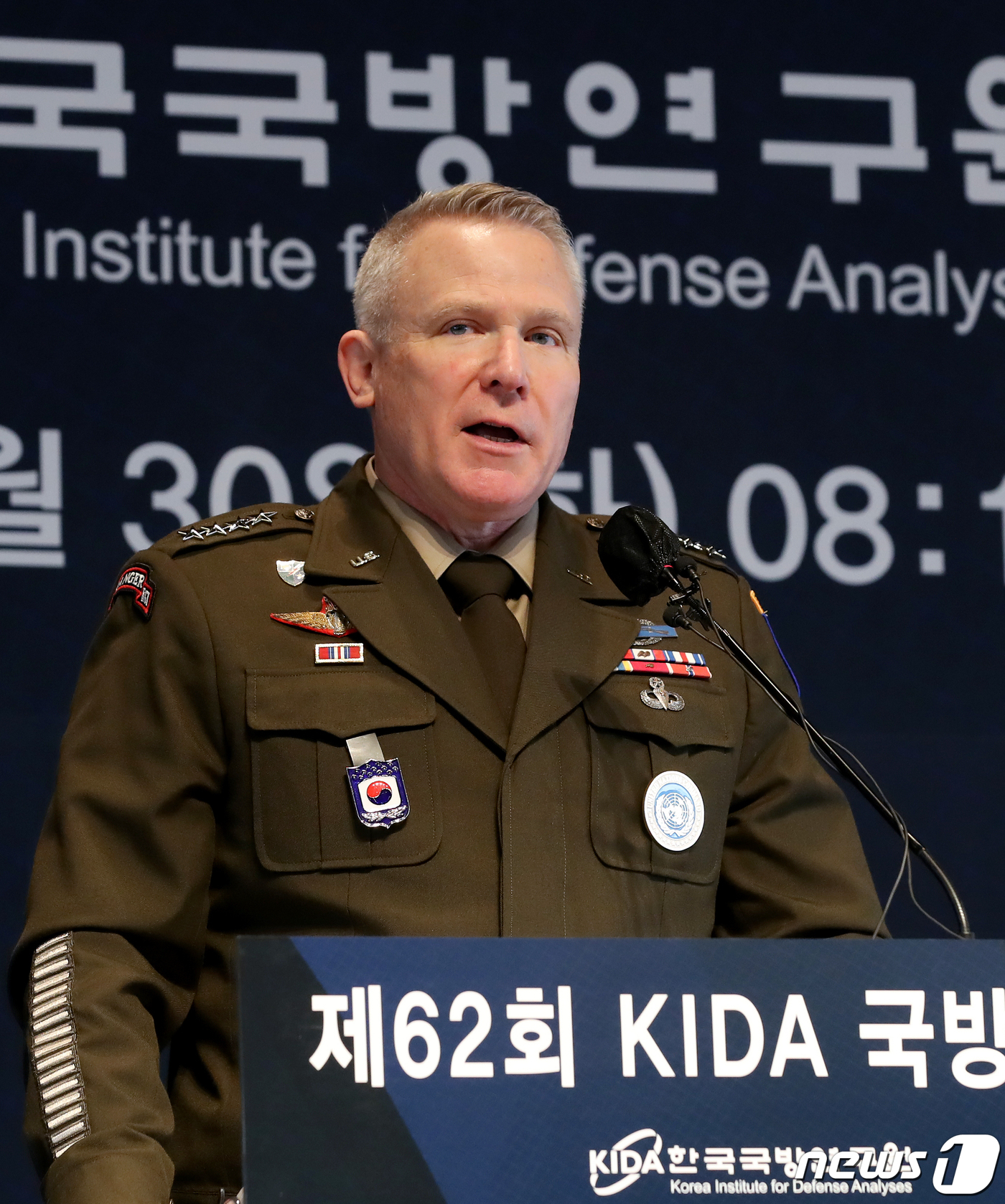 (서울=뉴스1) 장수영 기자 = 폴 라카메라(Paul LaCamera) 한미연합군사령관이 30일 오전 서울 중구 플라자 호텔에서 열린 제62회 한국국방연구원(KIDA) 국방포럼에서 …