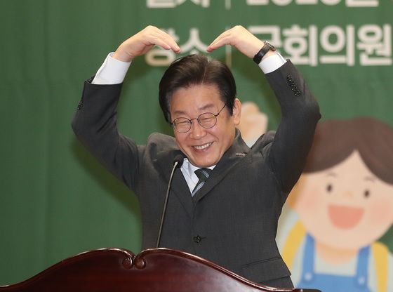 정성호 "이재명에게서 하트 받았다…'일희일비 말고 차분히' 문자 보냈더니"