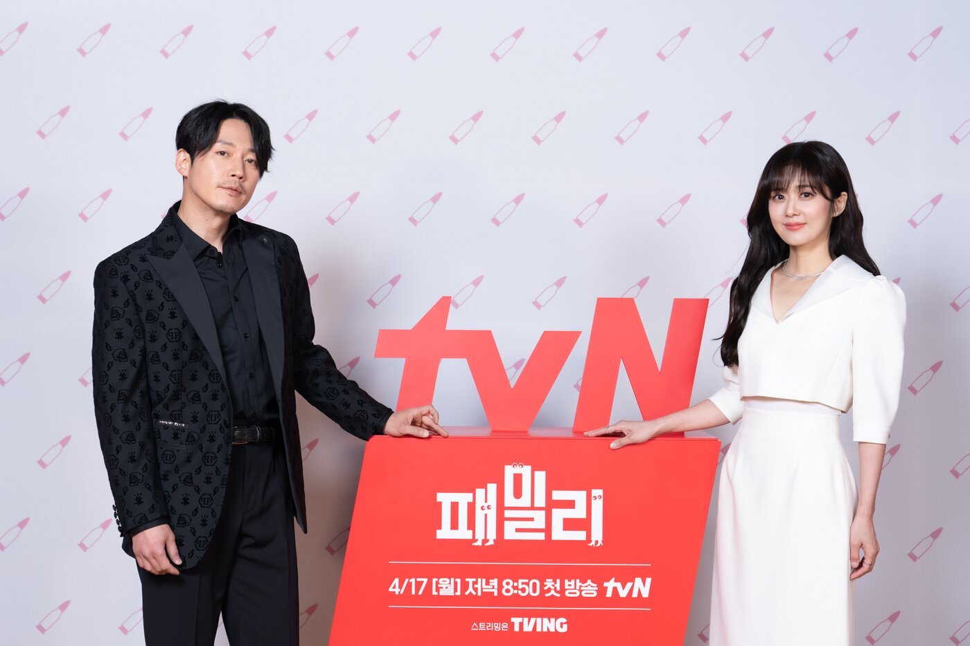 본문 이미지 - 배우 장혁(왼쪽), 장나라/ 사진제공=tvN