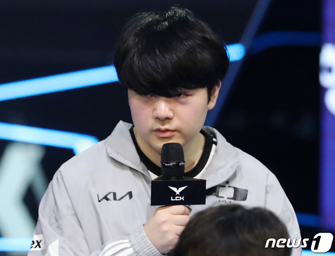 (서울=뉴스1) 김진환 기자 = 디플러스 기아의 '캐니언' 김건부가 1일 서울 종로구 롤파크에서 열린 2023 리그 오브 레전드 챔피언스 코리아(LCK) 서머 미디어데이에 참석해 …