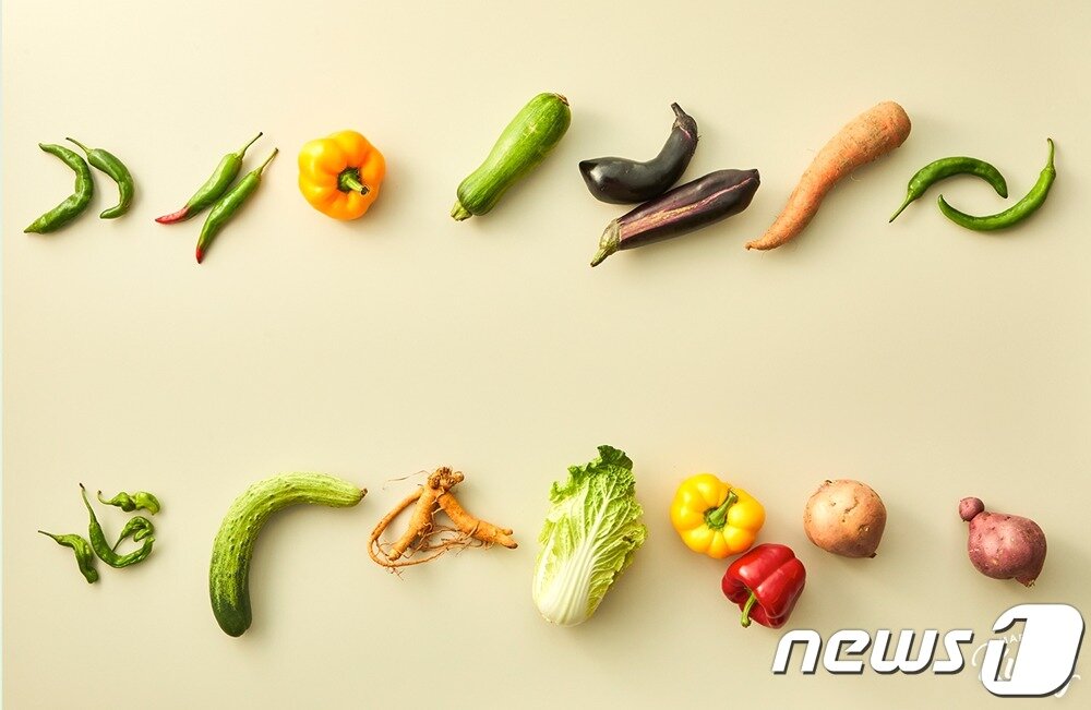 본문 이미지 - 컬리는 못난이 채소류를 모은 '제각각'을 론칭했다.(컬리 제공)