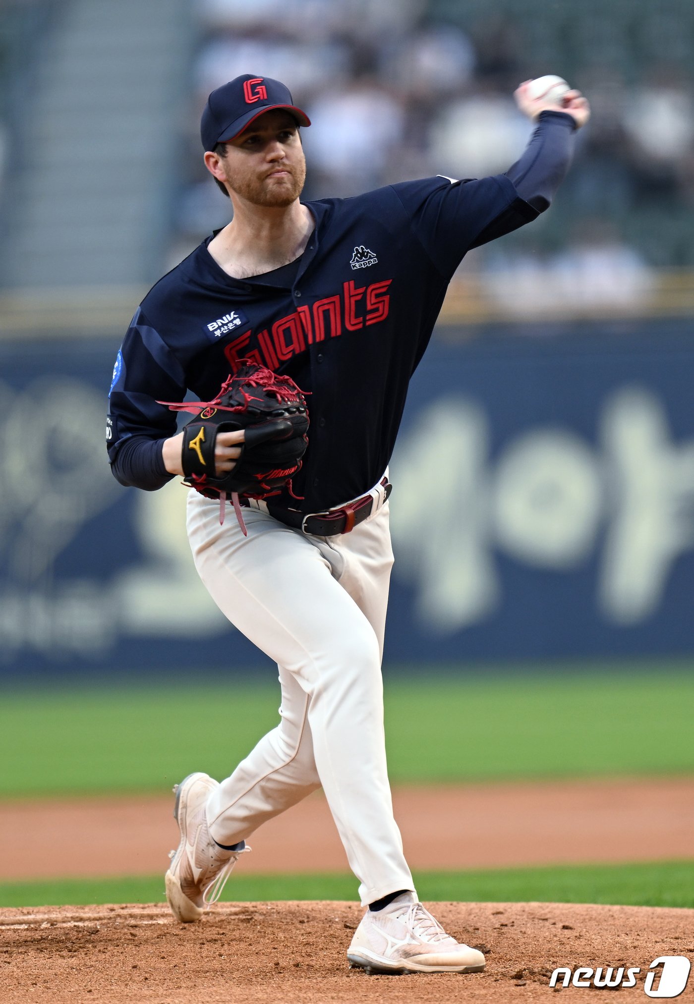 본문 이미지 - 롯데 자이언츠의 외국인 투수 찰리 반즈. 뉴스1 DB ⓒ News1 박정호 기자