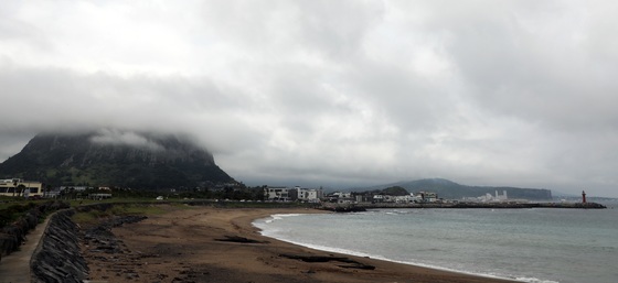 [오늘의 날씨] 제주(8일, 목)…흐리고 가끔 비