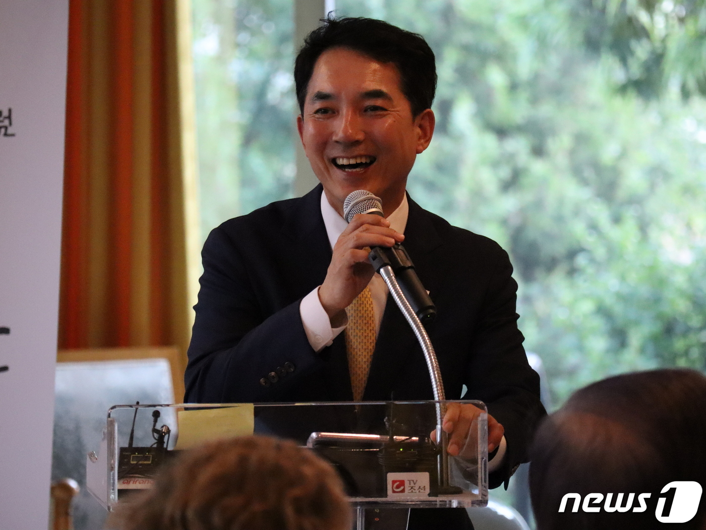 13일 개최된 한국이미지커뮤니케이션연구원(CICI)의 '문화소통포럼 CCF 2023'에서 박민식 국가보훈부 장관이 축사를 하고 있다. ⓒ 뉴스1 김정한 기자