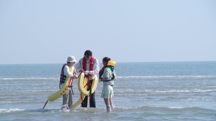 본문 이미지 - 디즈니+ &#39;더 존: 버터야 산다 시즌2&#39; 스틸컷