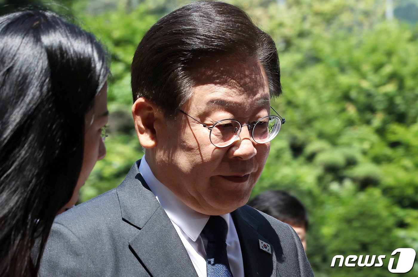 본문 이미지 - 이재명 더불어민주당 대표가 16일 오전 서울 서초구 서울중앙지방법원에서 열린 공직선거법위반 4회 공판에 출석하고 있다. 2023.6.16/뉴스1 ⓒ News1 박지혜 기자