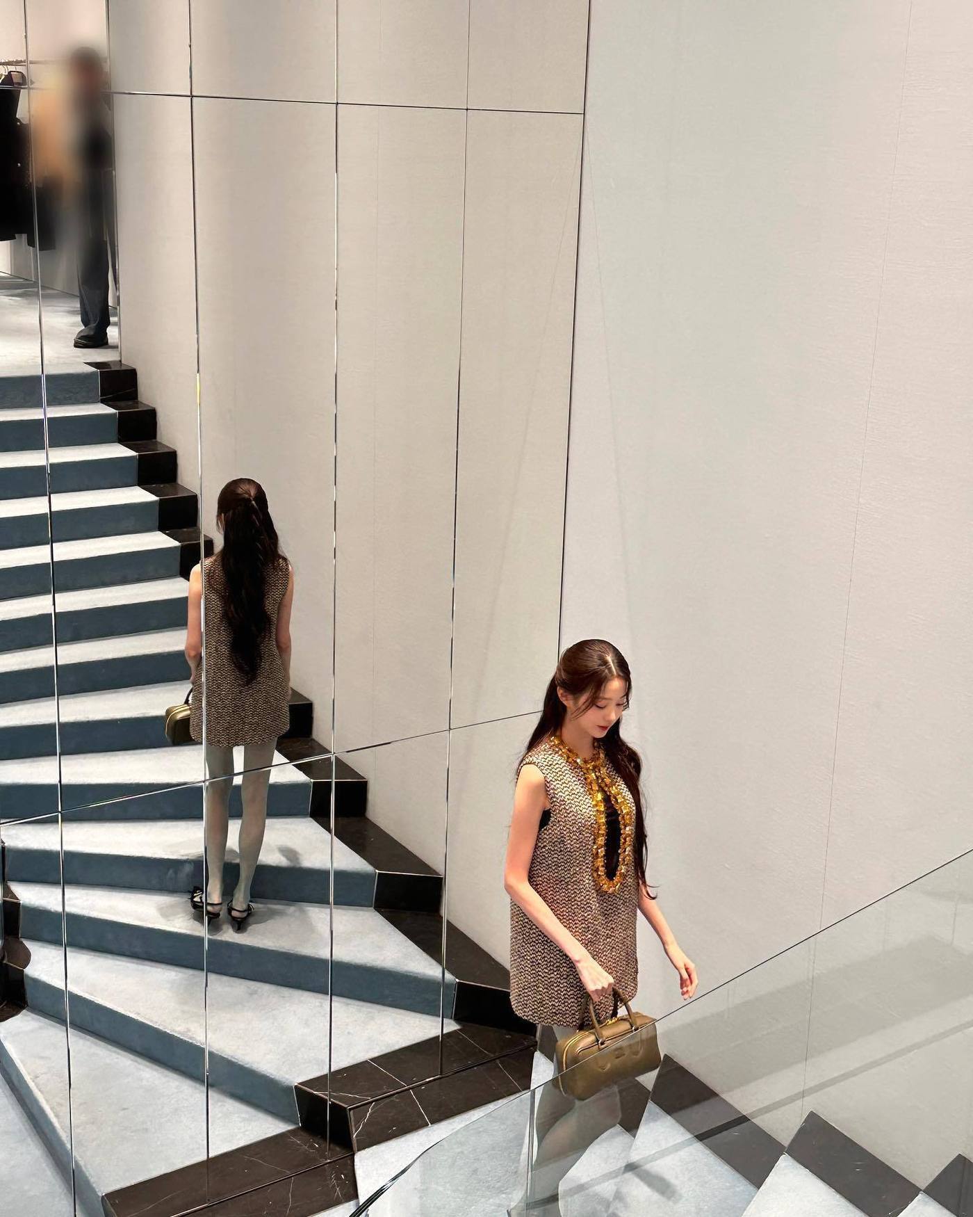 본문 이미지 - 아이브 장원영(장원영 SNS)