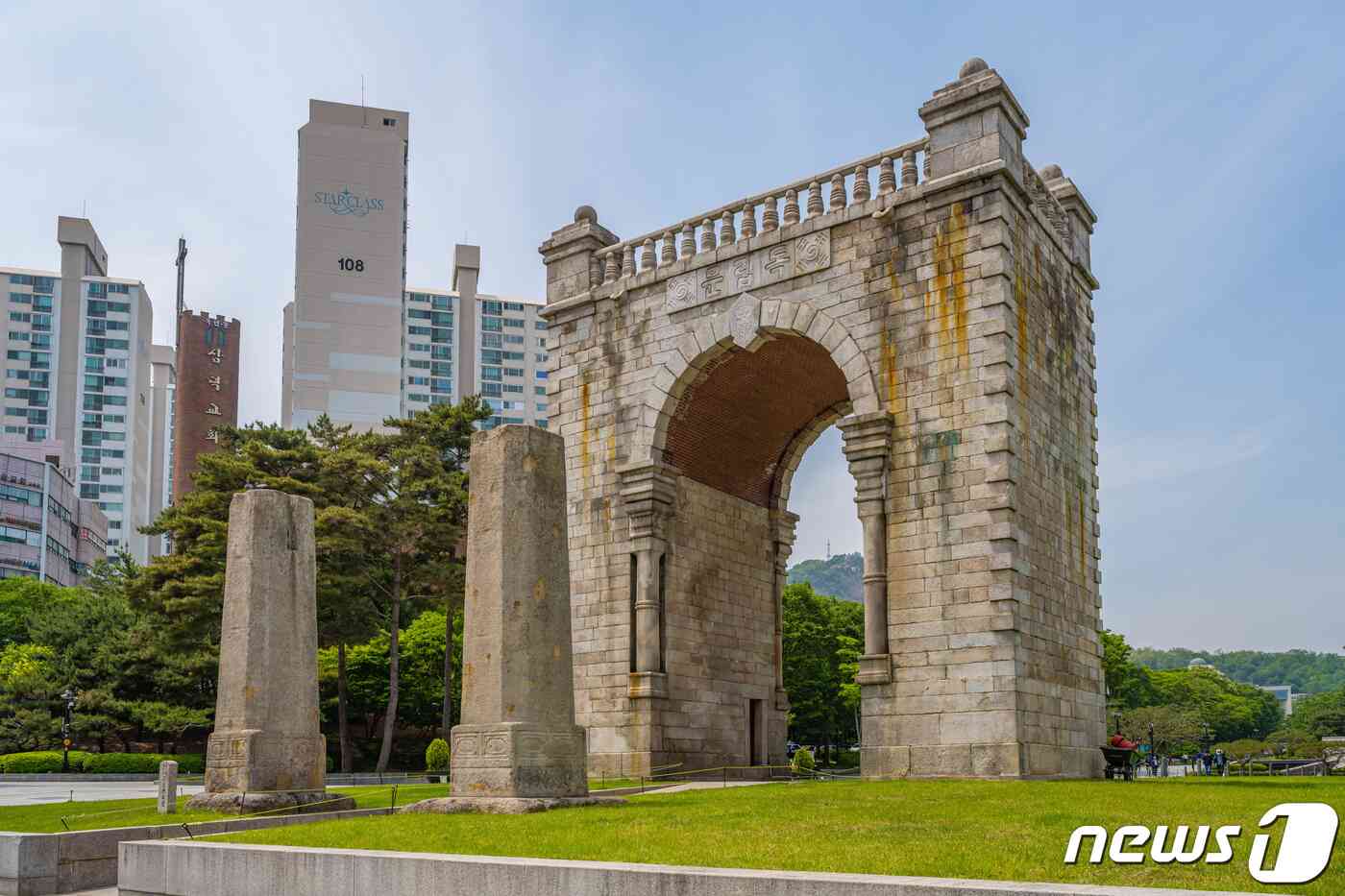 주권 국가를 뜻하는 의미에서 세운 독립문(서울관광재단 제공)