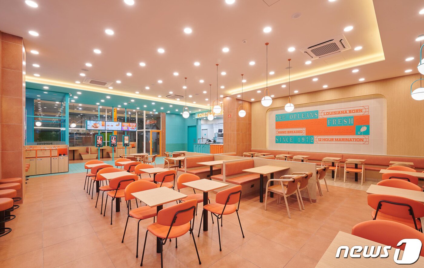 본문 이미지 - 파파이스 공릉역점 내관.(파파이스 제공)