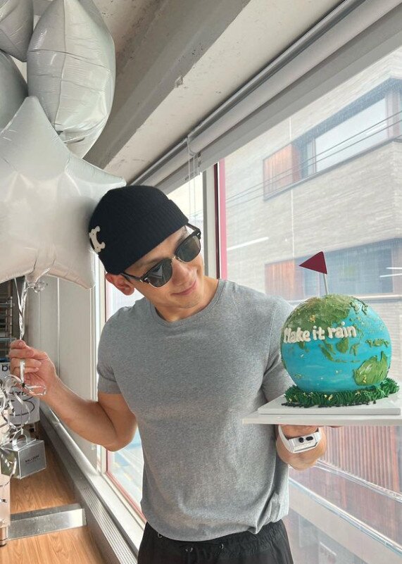 본문 이미지 - 비 SNS 캡처