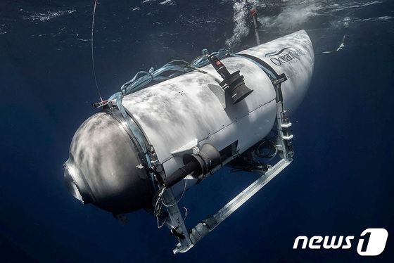 미국 '오션 게이트 익스페디션즈'사가 제공한 타이탄 잠수정 이미지. 지난 20일 타이태닉호 잔해를 관찰하기 위해 떠났다가 실종된 타이탄 잠수정에는 5명이 탑승하고 있었다. © 로이터=뉴스1 © News1 정윤영 기자