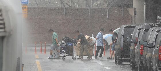 제주 동부 호우주의보→호우경보 격상…12일까지 최대 60㎜ 더