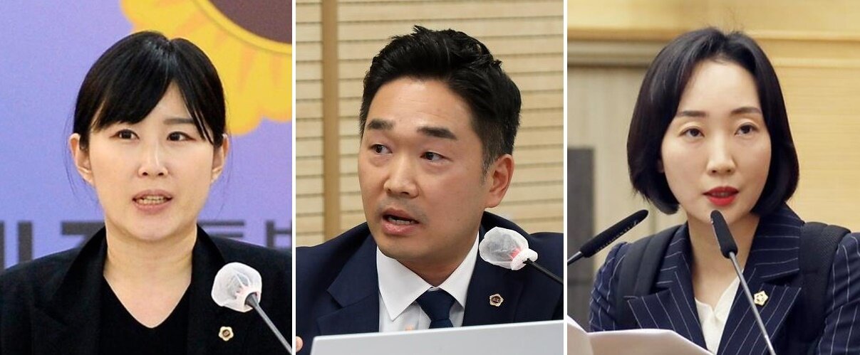 본문 이미지 - 행정사무감사에서 우수의원으로 선정된 이현정(왼쪽부터)·김재형·김효숙 의원 /뉴스1