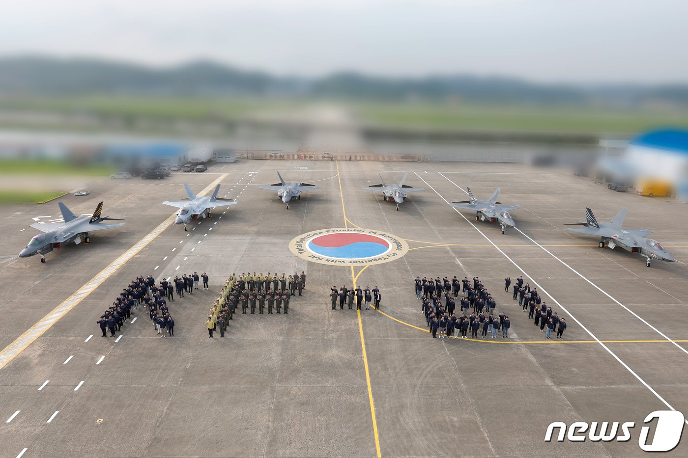 본문 이미지 - KF-21 시제기들의 모습. (방위사업청 제공) 2023.6.28/뉴스1