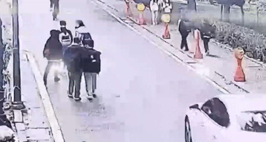 본문 이미지 - ('한문철TV' 갈무리)