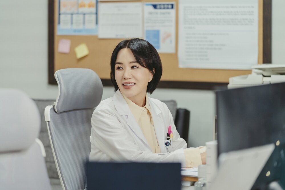 본문 이미지 - 배우 엄정화 / JTBC 닥터 차정숙 제공
