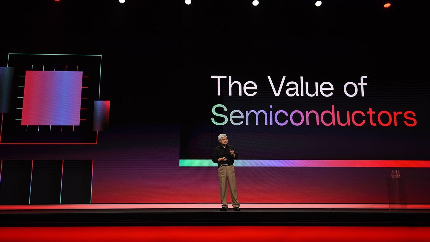 본문 이미지 -  올해 '북미 기술 심포지엄' 기조연설에 나선 웨이저자 TSMC CEO. (TSMC 제공) 