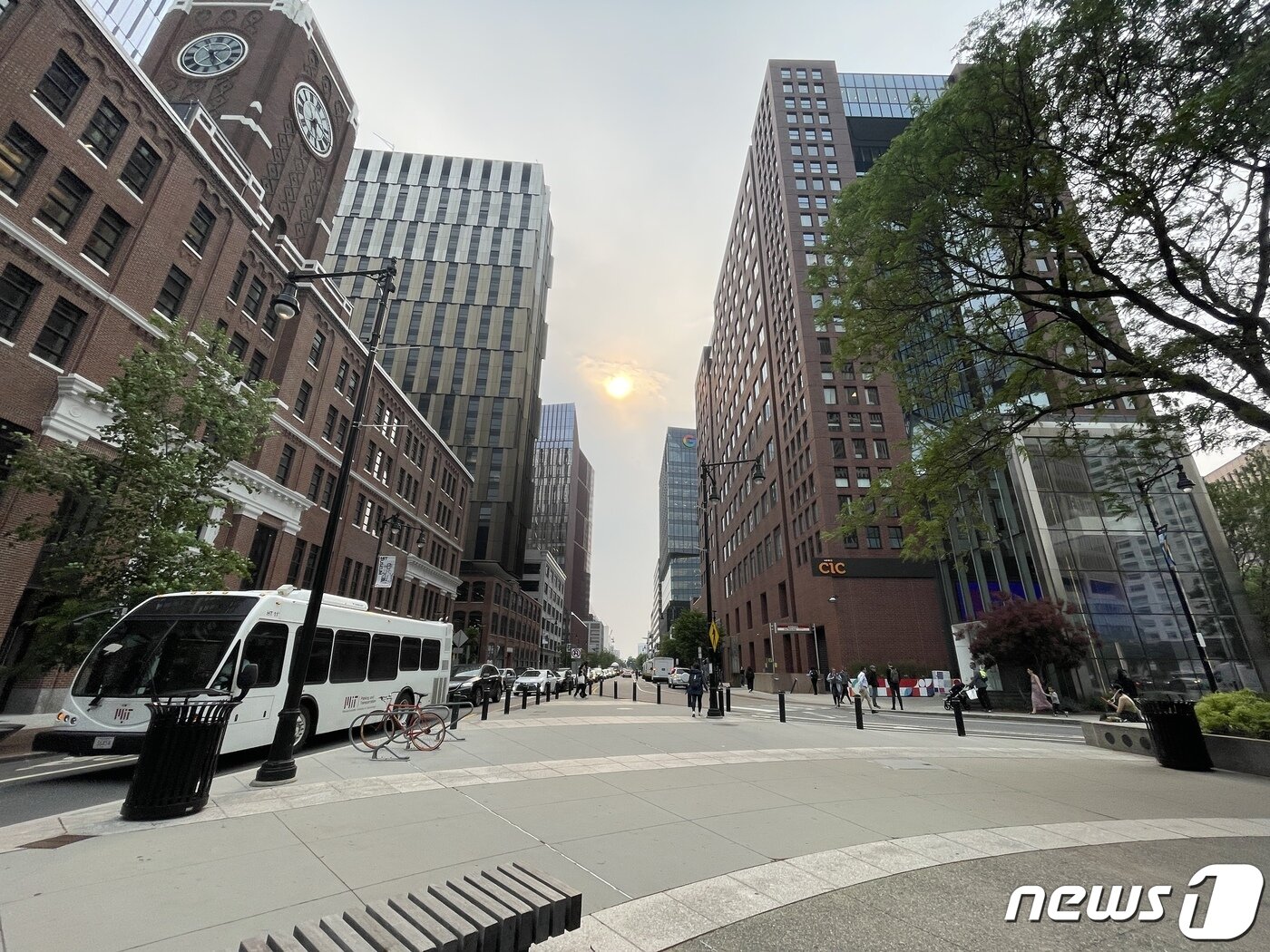 본문 이미지 - 세계 바이오클러스터의 모델로 꼽히는 미국 보스턴 케임브리지 이노베이션 센터 전경./뉴스1