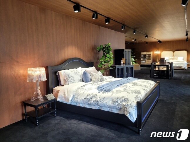 본문 이미지 - 시몬스갤러리 논현점 '뷰티레스트 블랙존' 뉴스1 DBⓒ 뉴스1