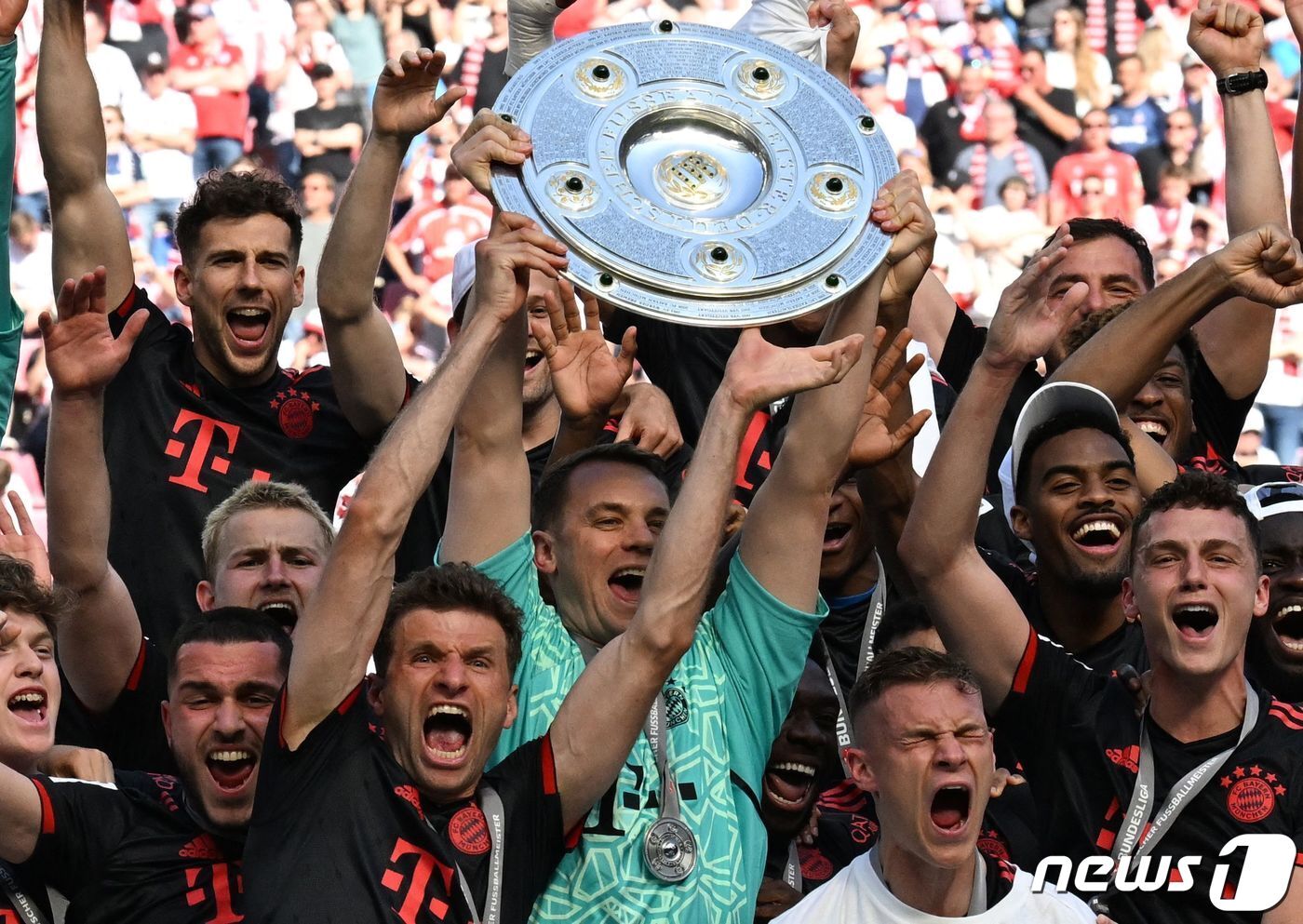 본문 이미지 - 독일 최고 명문 구단 바이에른 뮌헨. ⓒ AFP=뉴스1