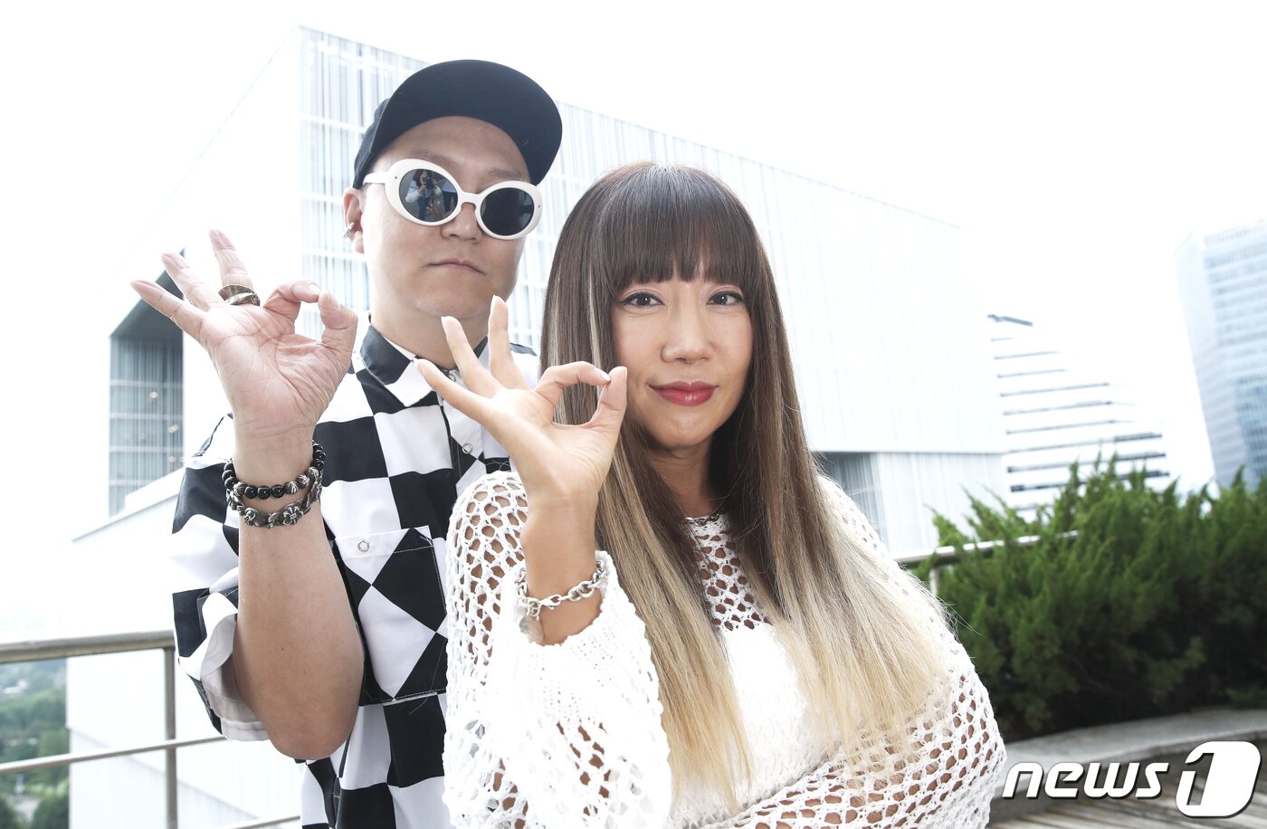 본문 이미지 - '댄스가수 유랑단' 나나스쿨 정진석(왼쪽) 배상미 단장 / 뉴스1 ⓒ News1 권현진 기자