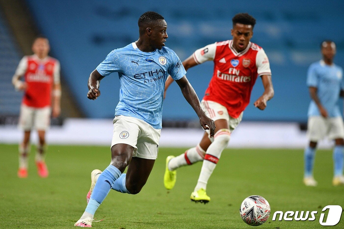 본문 이미지 - 벤자민 멘디(왼쪽). ⓒ AFP=뉴스1