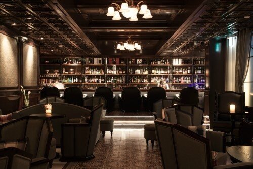 본문 이미지 - 서울 청담 바 앨리스(Alice) 전경. 트위터 캡처