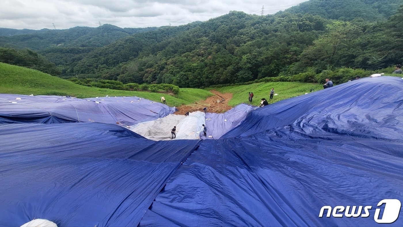 익산시는 집중호우로 피해를 입은 백제 문화재 복구에도 전력을 다하고 있다.&#40;익산시 제공&#41;2023.7.20./뉴스1