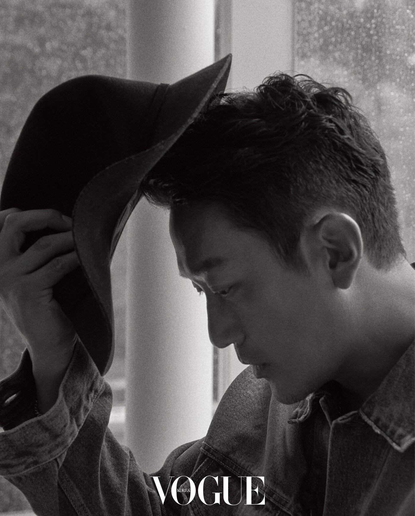 본문 이미지 - '비공식작전' 하정우 주지훈 보그코리아 화보