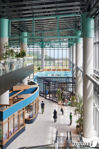 본문 이미지 - 복합문화공간인 엘.피.크리스탈(아난티 제공)