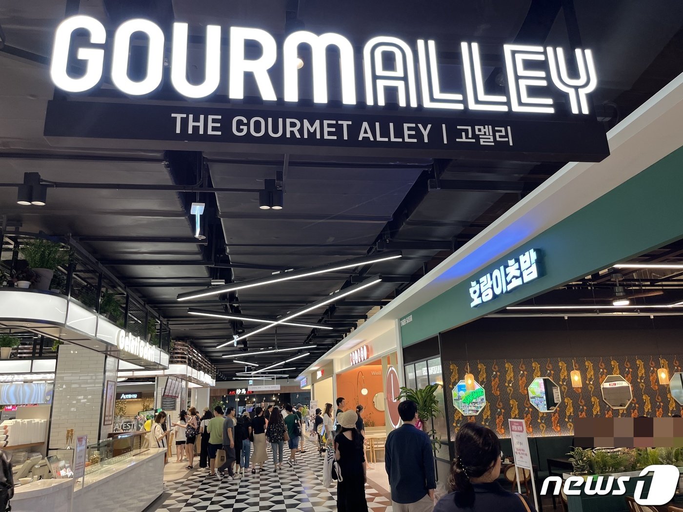 본문 이미지 - 이마트 더타운몰 킨텍스점 2층에는 전문식당가 '고맬리'가 있다. 이 중 절반은 일산에 처음 입성한 식당들이다. ⓒ News1 신민경 기자