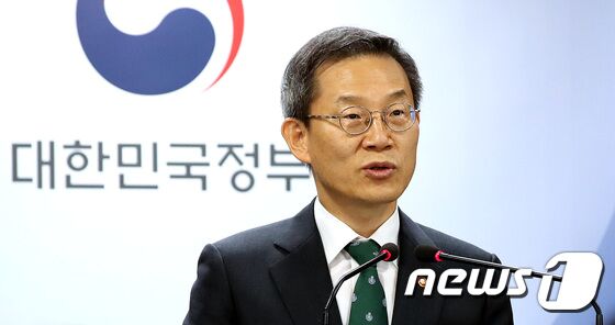 우주항공청 설립·운영 기본방향 발표하는 이종호 장관