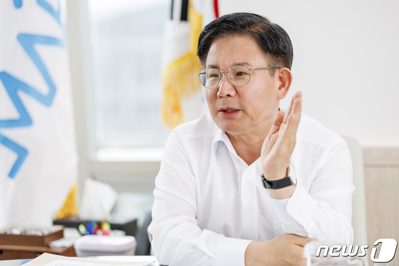 본문 이미지 - 박강수 서울 마포구청장이 10일 구청장실에서 뉴스1과 인터뷰하고 있다. 2023.07.27/뉴스1 @News1 