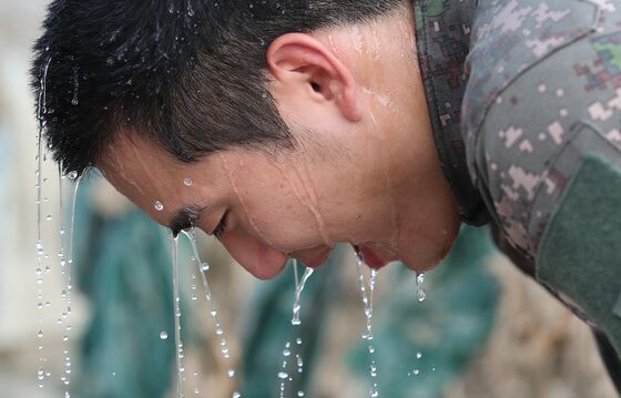 [단독] 기후 변화에 군인도 체질 개선…軍, '열순응' 지침 훈련에 반영