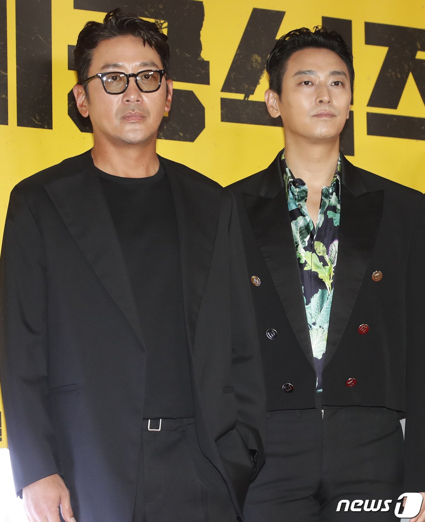 본문 이미지 - 배우 하정우와 주지훈(오른쪽)/뉴스1 ⓒ News1 