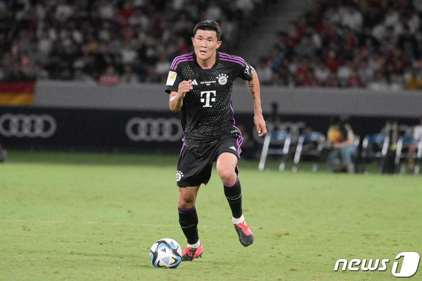 본문 이미지 - 독일 바이에른 뮌헨의 수비수 김민재.  ⓒ AFP=뉴스1