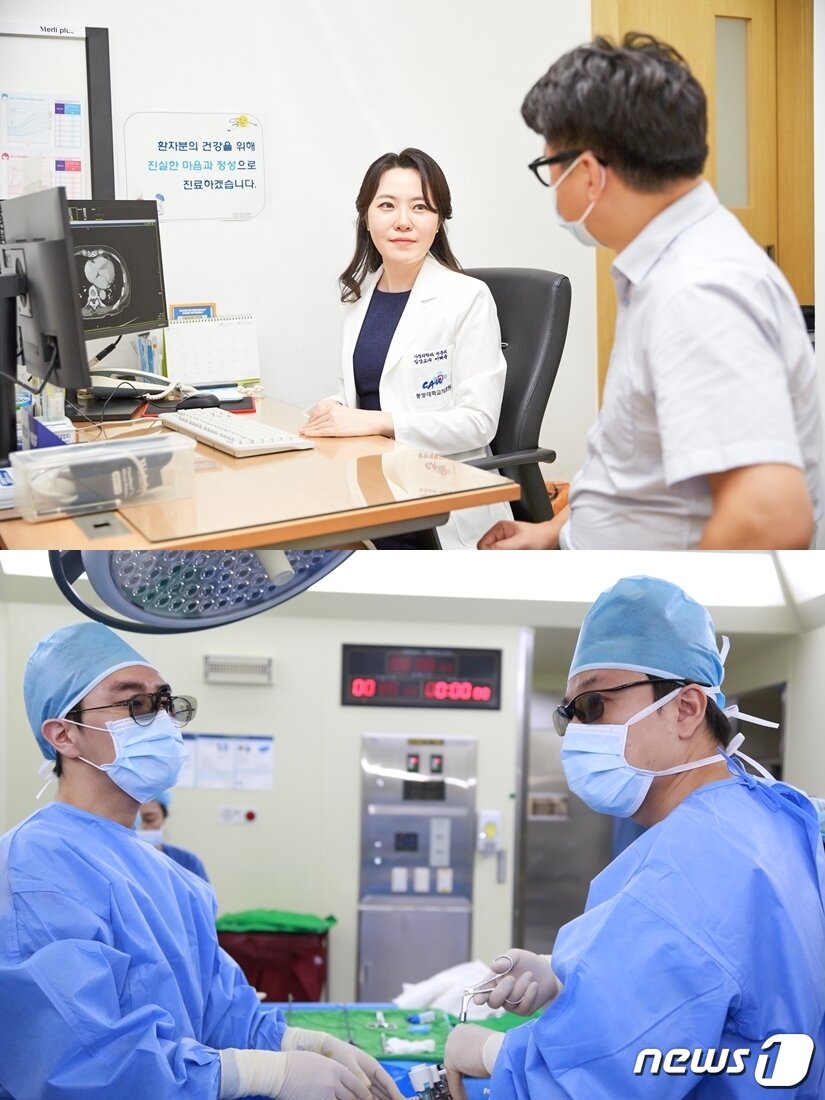 본문 이미지 - 중앙대학교병원 가정의학과 비만클리닉의 이혜준 교수가 진료를 보고 있다(위), 병원 외과 비만대사수술클리닉의 김종원 교수(오른쪽 인물)가 수술을 하고 있다.(중앙대학교병원 제공)