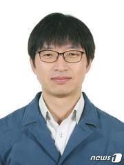 본문 이미지 - 최원식 IBS 분자 분광학 및 동력학 연구단 부연구단장./뉴스1