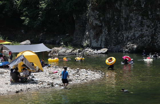 포항시, 하천·계곡 불법 시설물 단속에 헬기·드론 투입