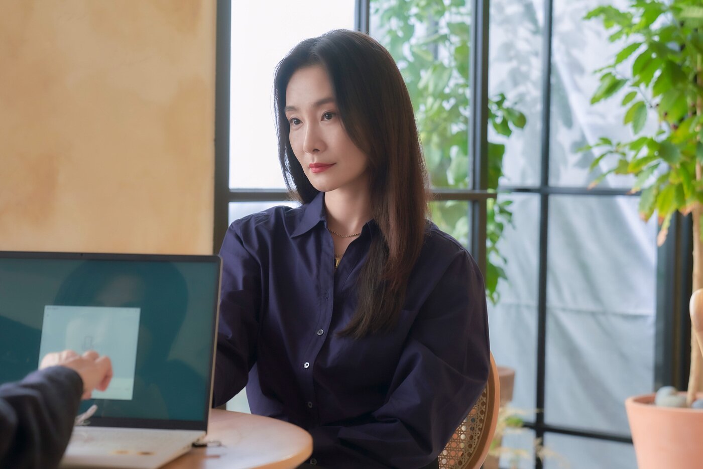 본문 이미지 - 배우 박효주 / '행복배틀' 제공