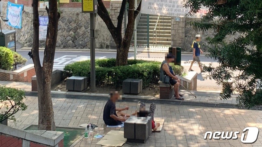 3일 오후 3시 서울 용산구 동자동 쪽방촌의 공터. 2023.8.3/뉴스1 ⓒ News1 장성희 기자