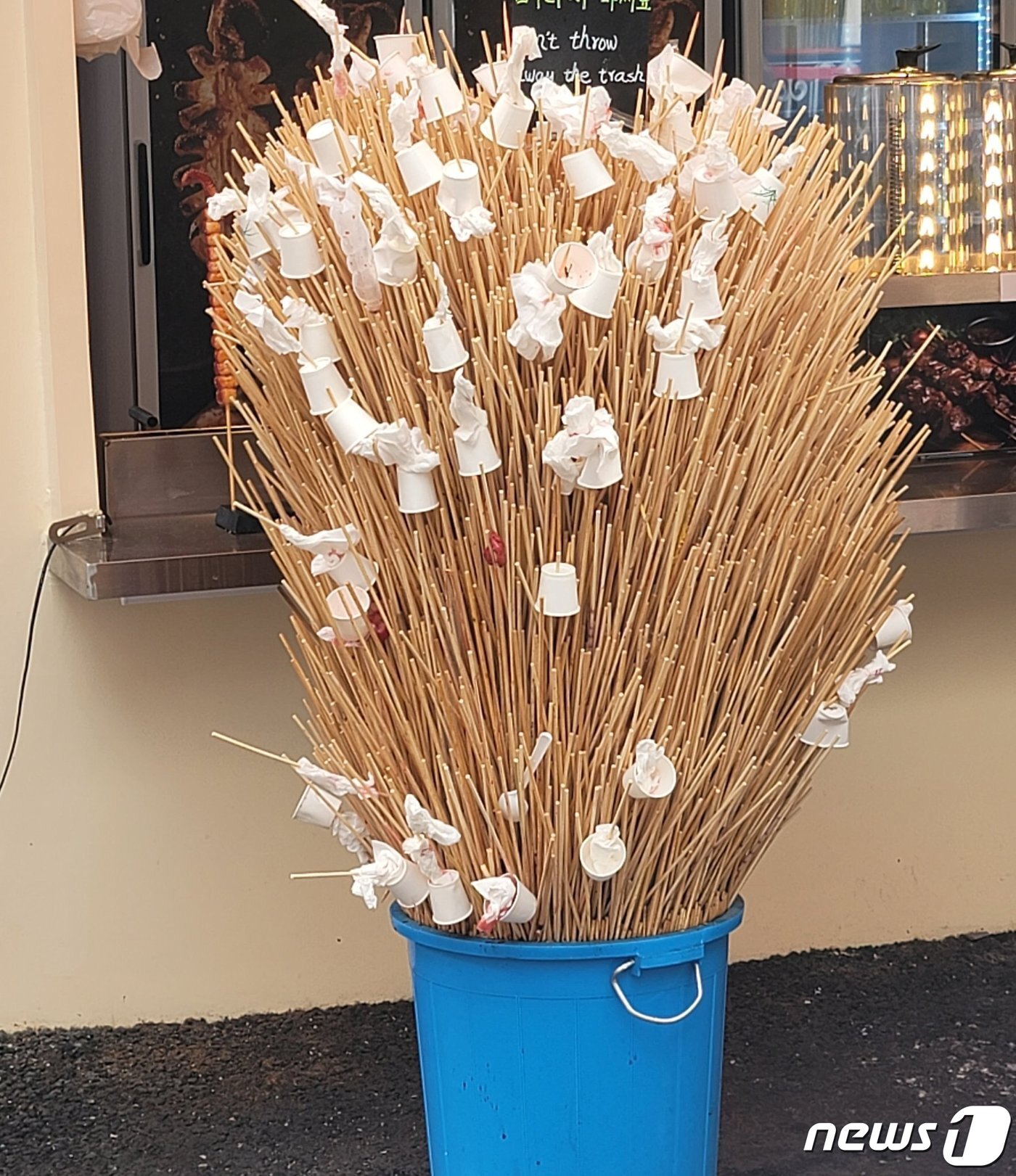 본문 이미지 - (온라인 커뮤니티 갈무리)