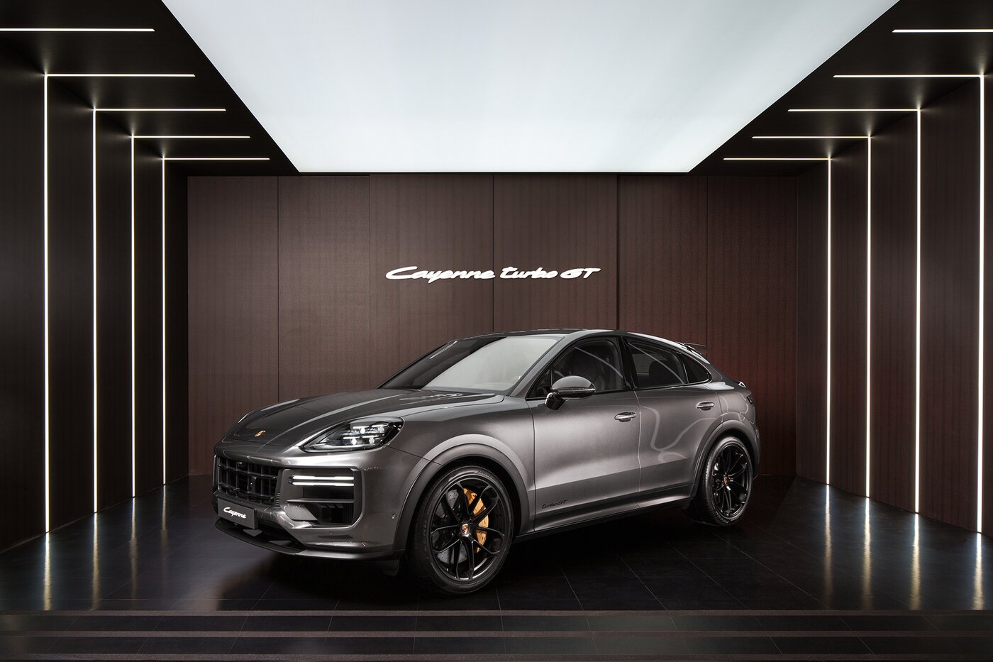 본문 이미지 - 포르쉐 신형 카이엔 터보 GT(포르쉐코리아 제공)
