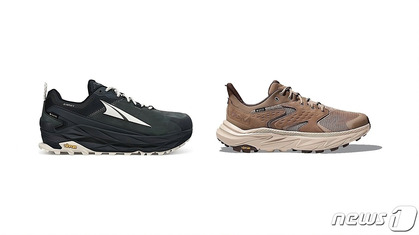 본문 이미지 - 고어텍스 소재를 적용한 알트라 '올림퍼스 5 하이크 로우 GTX'(왼쪽), 고어텍스 인비저블 핏 기술을 적용한 호카 아나카파 2 로우 GTX.(고어텍스제공)