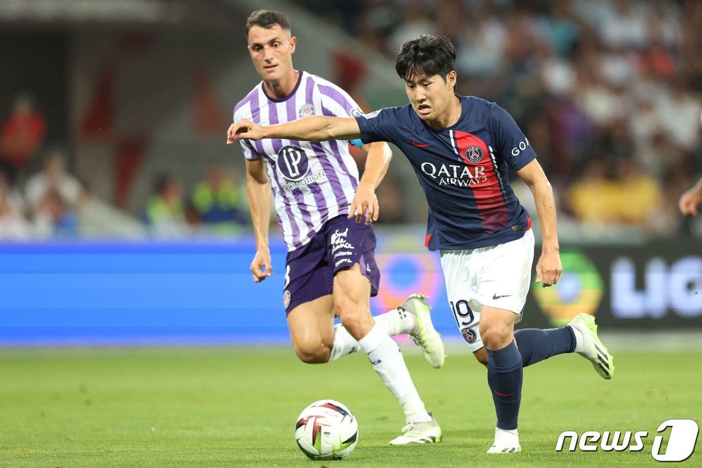 본문 이미지 - 툴루즈전에 선발 출전했던 이강인 ⓒ AFP=뉴스1