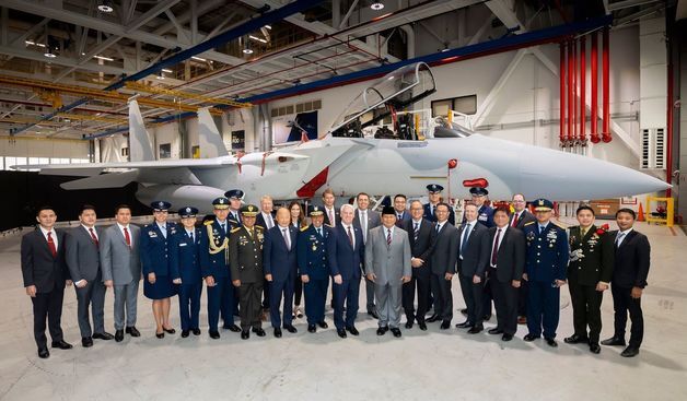 "관세 피하려 美무기 구매"…인도네시아, 'F-15EX' 등 구매 검토