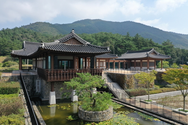 해남 땅끝순례문학관 '문학상주작가 지원 공모' 8년 연속 선정
